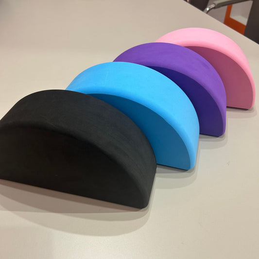 Curved Balance Moon Brick Solid Core Exercise Tool for Maintaining Balance Yoga Aid Semi-Circular Non-Slip Training Yoga Brick - image 2