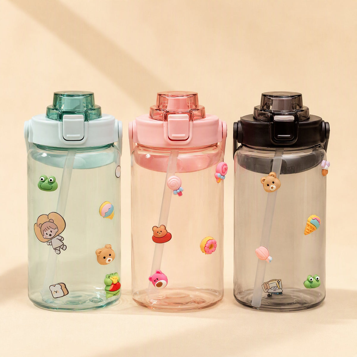 Sportgulp sport water bottle with straw, cylindrical shape and letter pattern - view 3