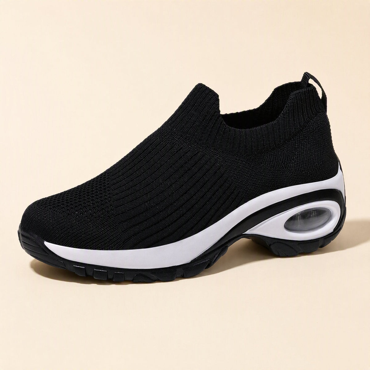 Women's low-top mesh running shoes with a fabric upper, round toe, and front tie - view 5