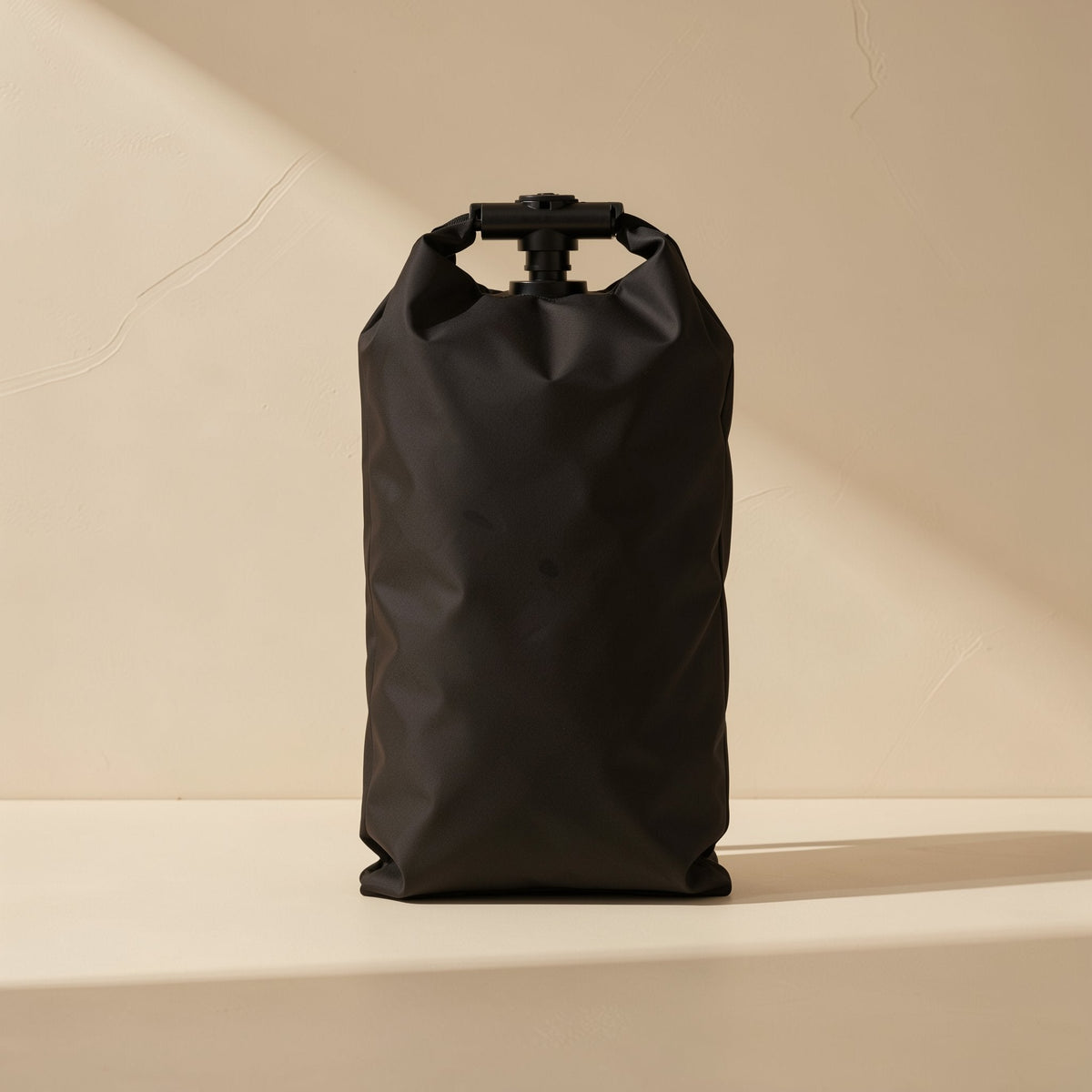 Black EVA outdoor water bag with a listed capacity of 3.0L - view 3