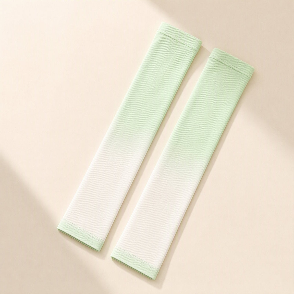 Gradient-pattern nylon outdoor arm sleeves - view 3