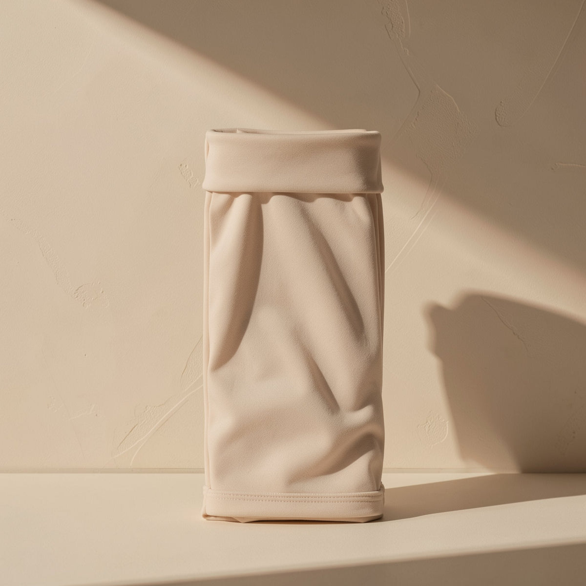 Nylon ice sleeves with plain-weave construction