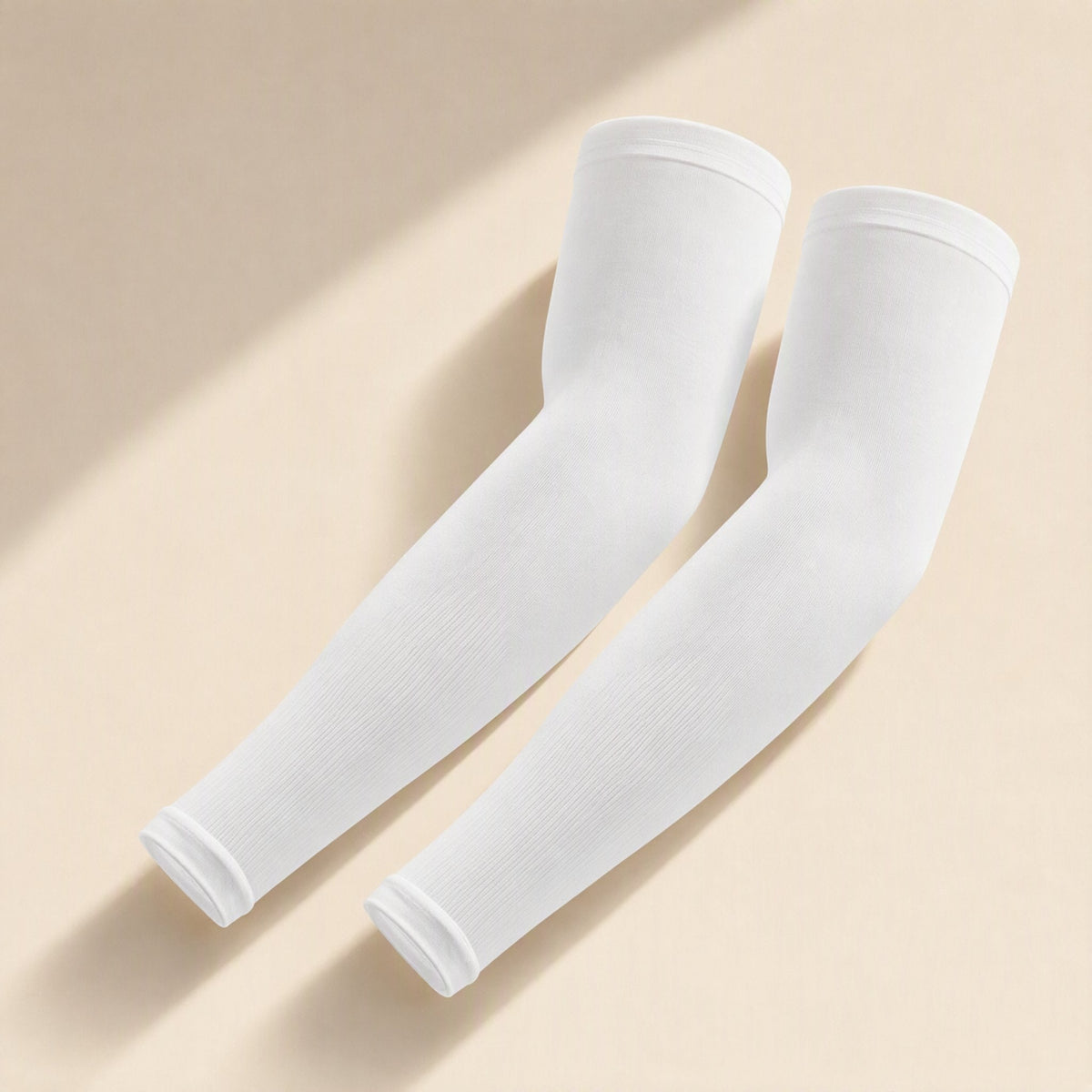 Nylon outdoor sun protection sleeves with a loose fit and finger-design style