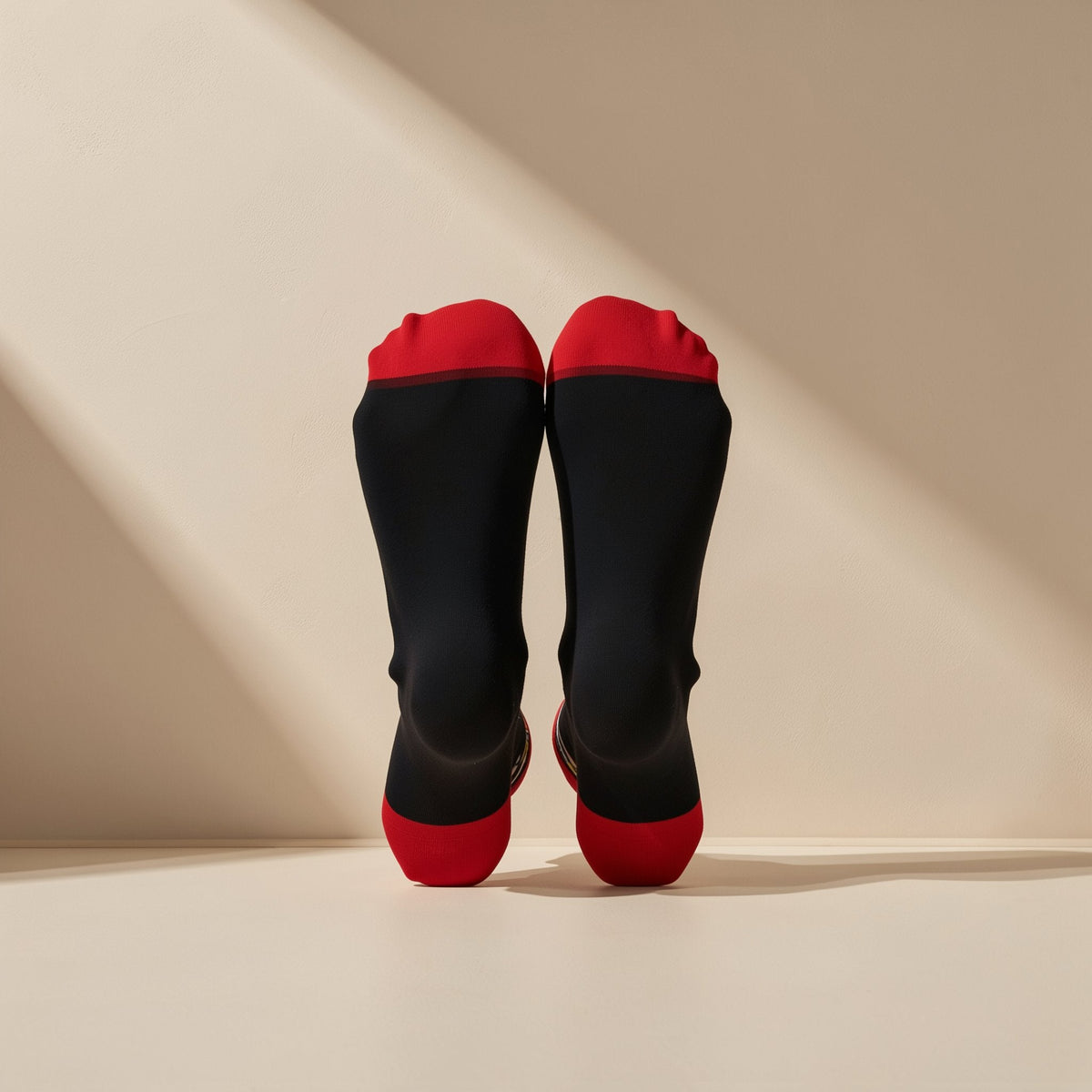 Runhush cotton men's running sports socks in solid-color mid-calf style