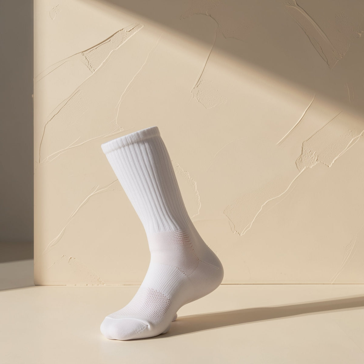 High-cylinder solid-color polyester cotton basketball socks - view 4