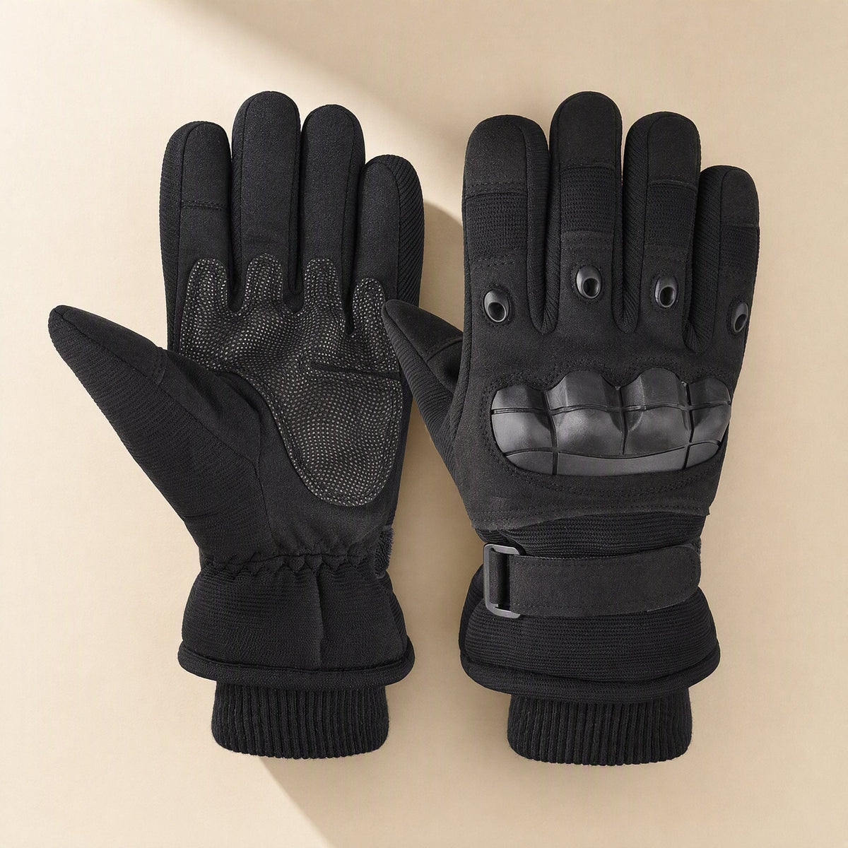 Full-finger winter gloves with a thick fleece-lined soft shell