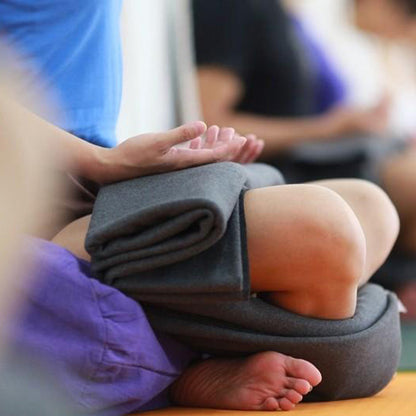 Iyengar Yoga Blanket Meditation Warm Rest Auxiliary Equipment Blanket Towel Non-Slip Double-Sided Wool Widened and Thickeneded Blanket - image 2