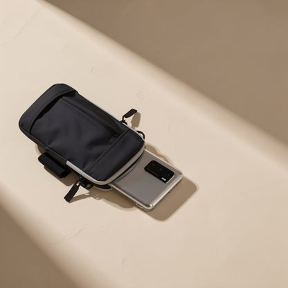 Waterproof PU mobile phone arm bag for outdoor sports, listed for phones up to 7.2 inches - view 4