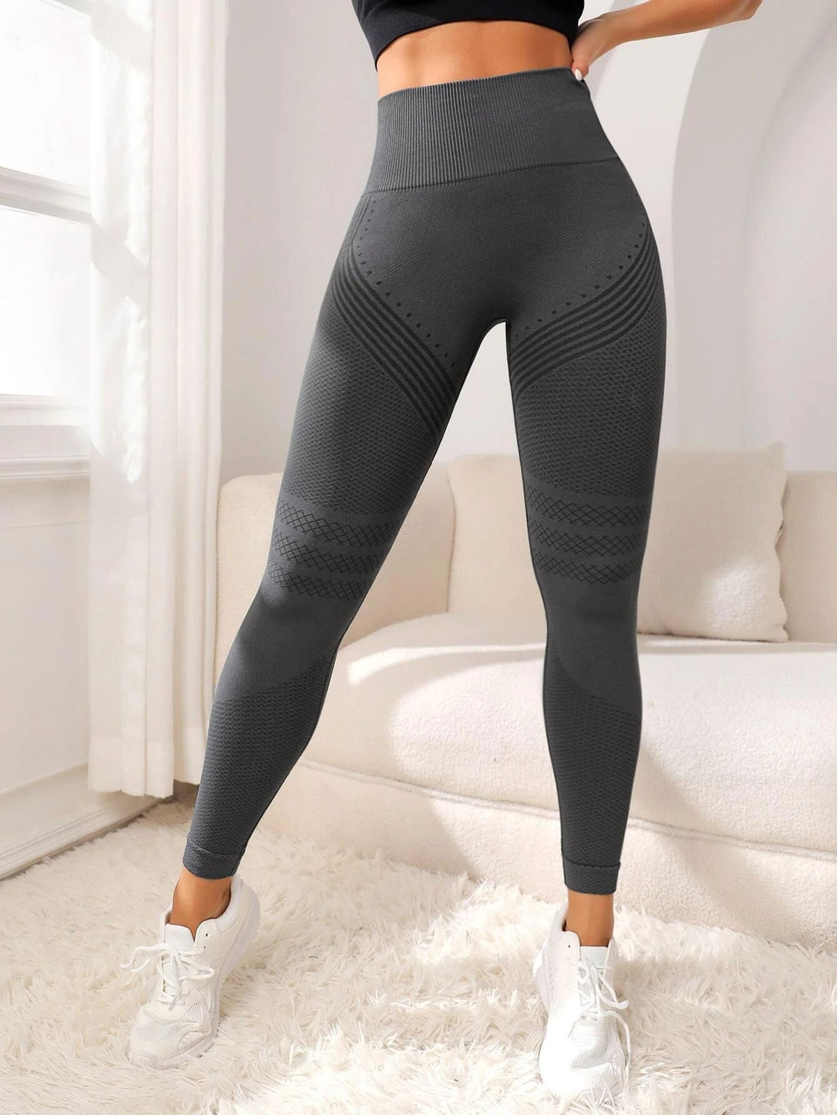 European and American hot selling seamless hip lifting fitness pants belly contracting tight high waist peach hip yoga pants wholesale - image 3