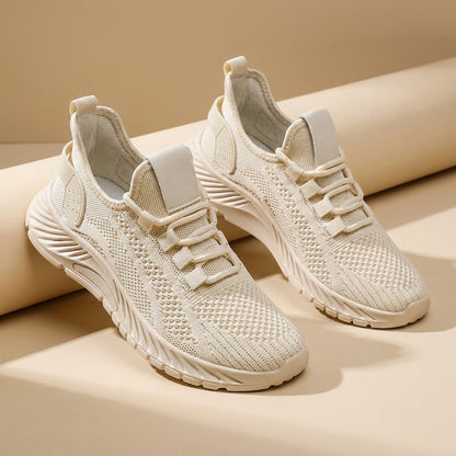 Women's mesh sports shoes with striped pattern, round toe, and flat heel