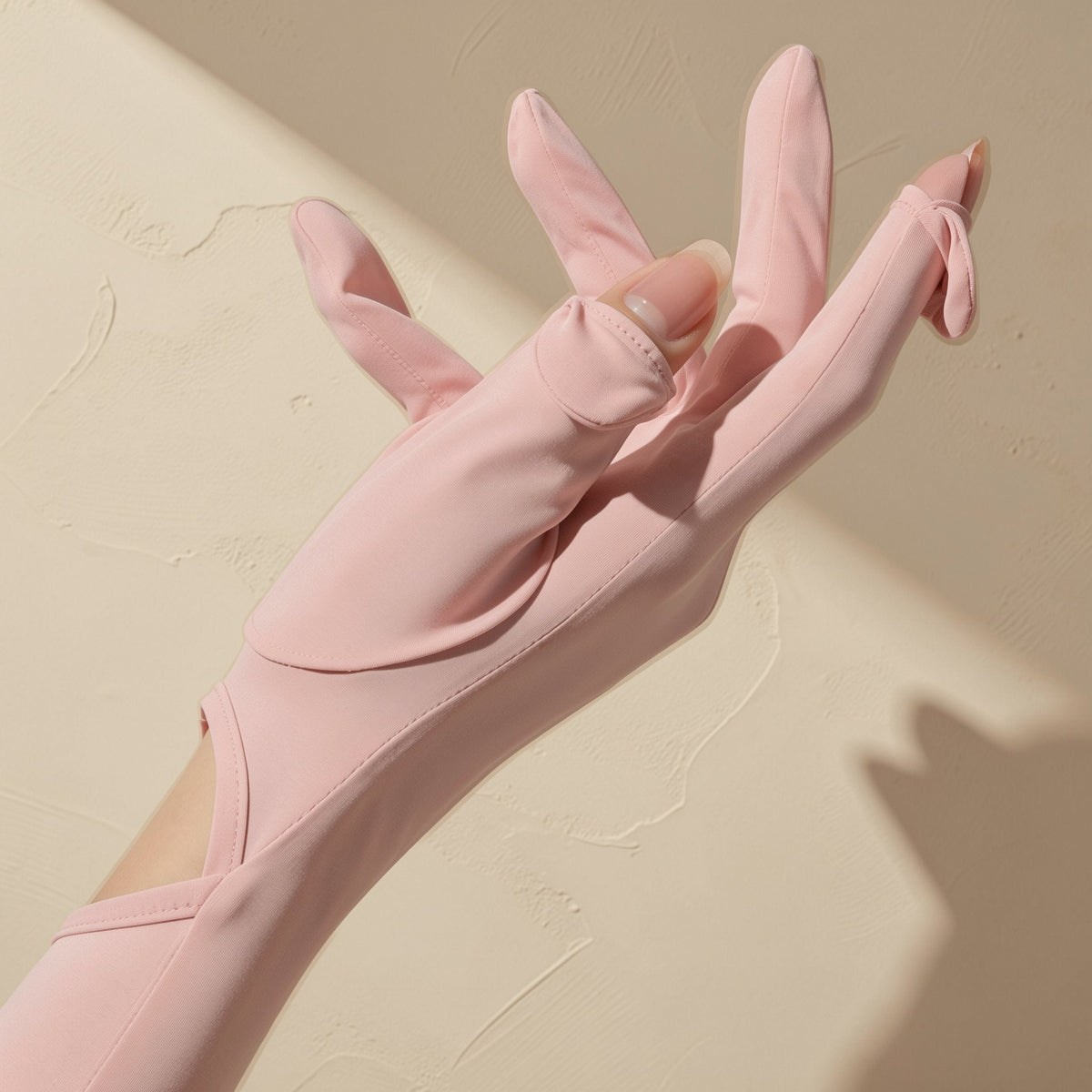 Nylon arm sleeve identified as a summer sunscreen sleeve - view 2