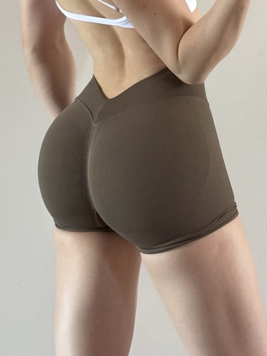 Amazon V-Waist Lycra High-Rebound Butt-Shaping Seamless Yoga Shorts Three-Quarter Length Shorts - image 2