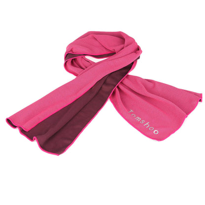 Compact Sports Towel with Heat Regulation
